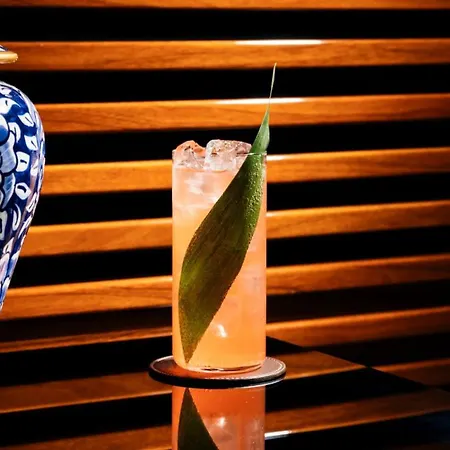 The Peninsula 5*