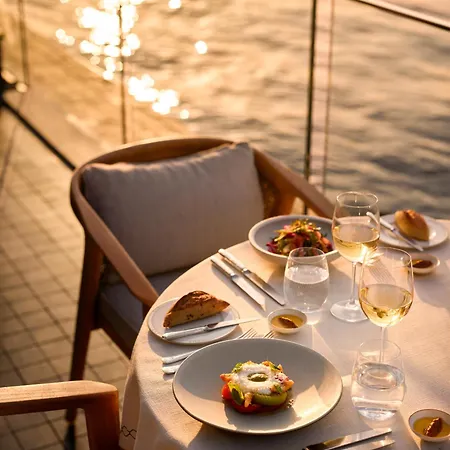 The Peninsula Hotel