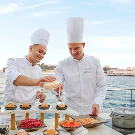 The Peninsula فندق 5*