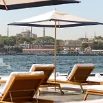 The Peninsula Otel